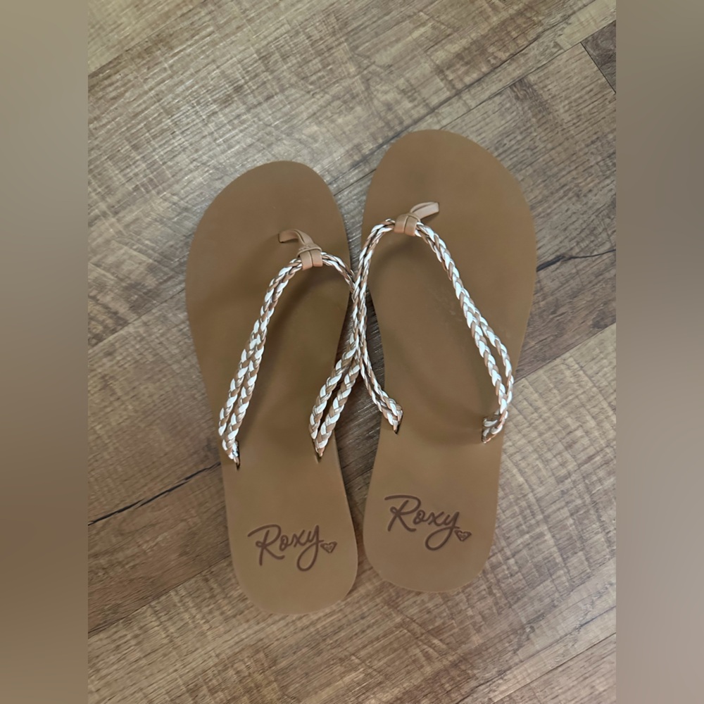 Roxy Braided Thong Sandals in Tan and White